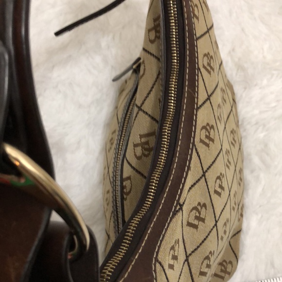 Dooney & Bourke brown monogram shoulder bag - Picture 13 of 13